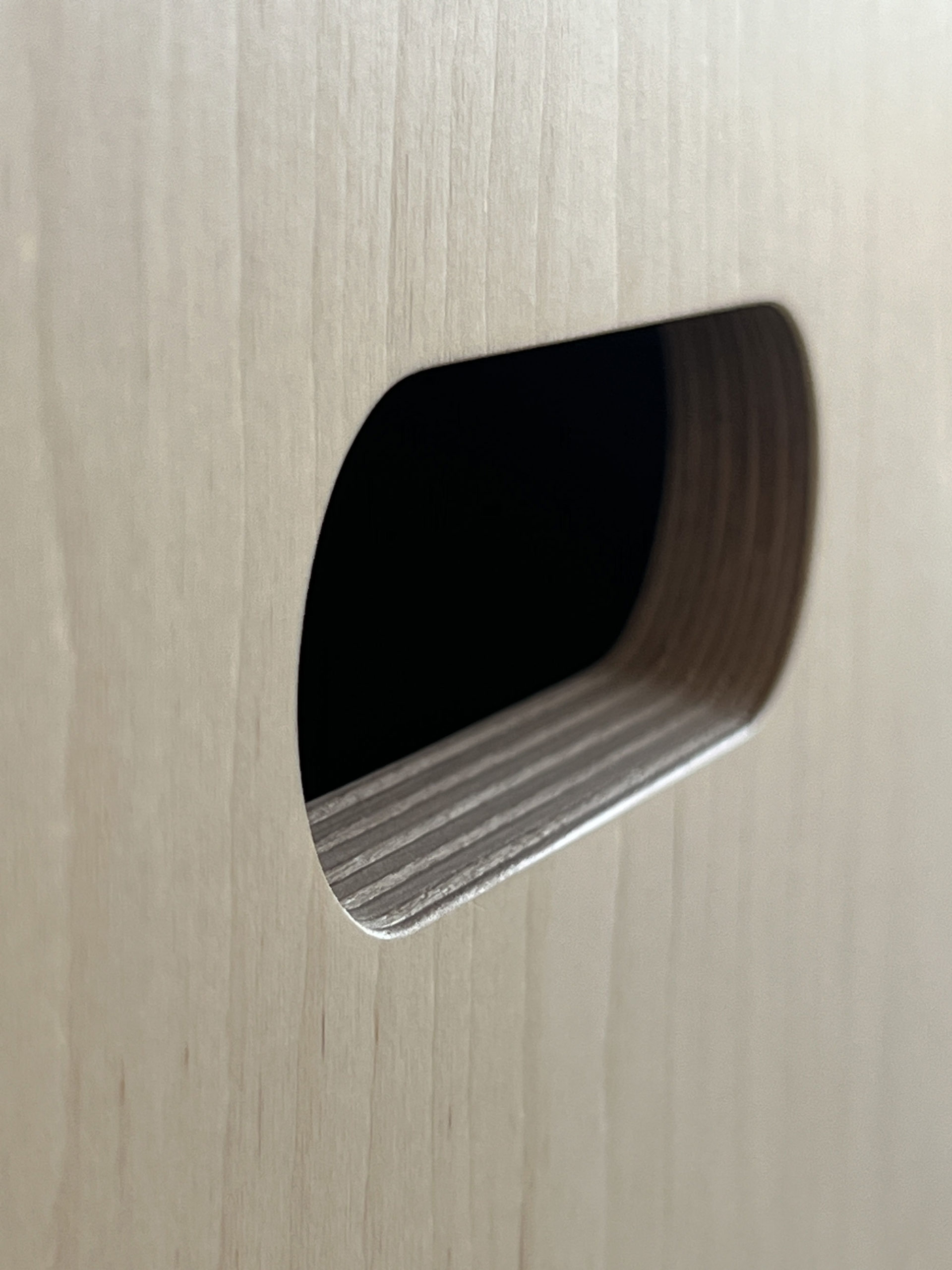 shoebox-handle-close-up-scaled.jpg